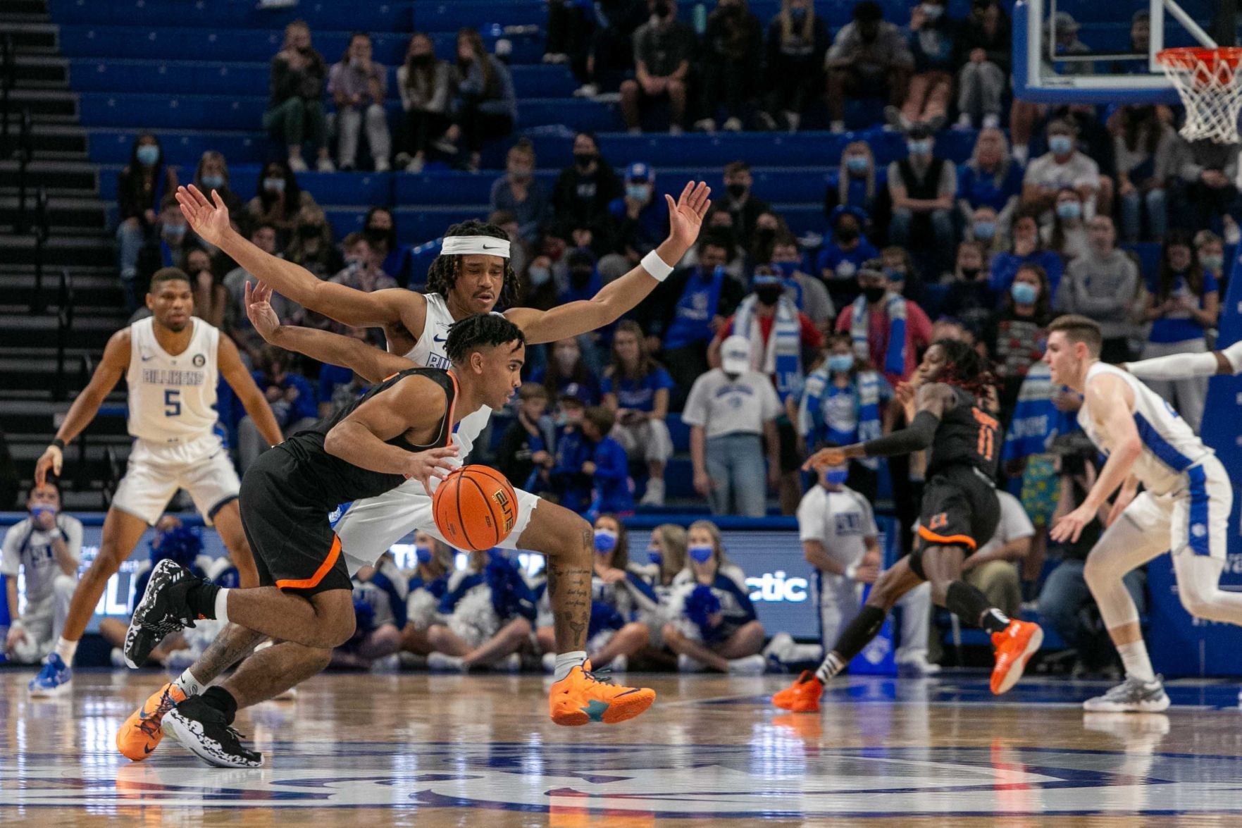 Billikens take on Bears at Chaifetz